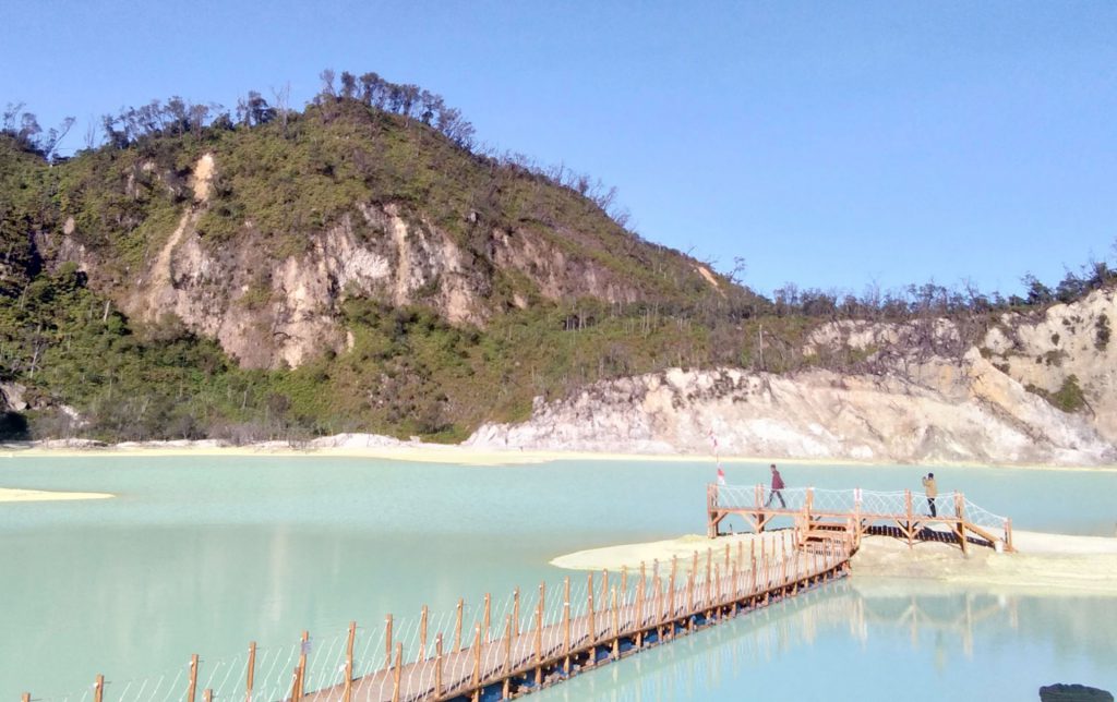 Kawah Putih & Tea Gardens