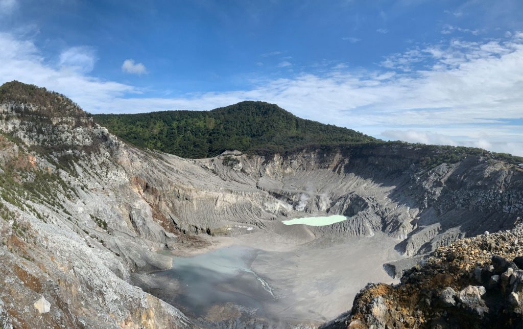Tangkuban Perahu